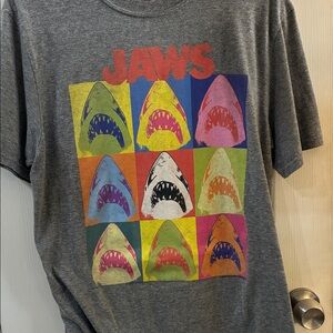 Jaws Graphic Women's Tee - Gray